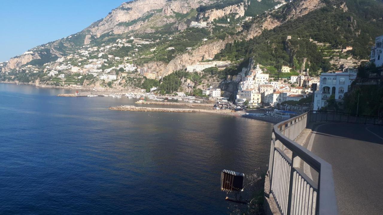 Salerno Centraal Apartment Exterior foto